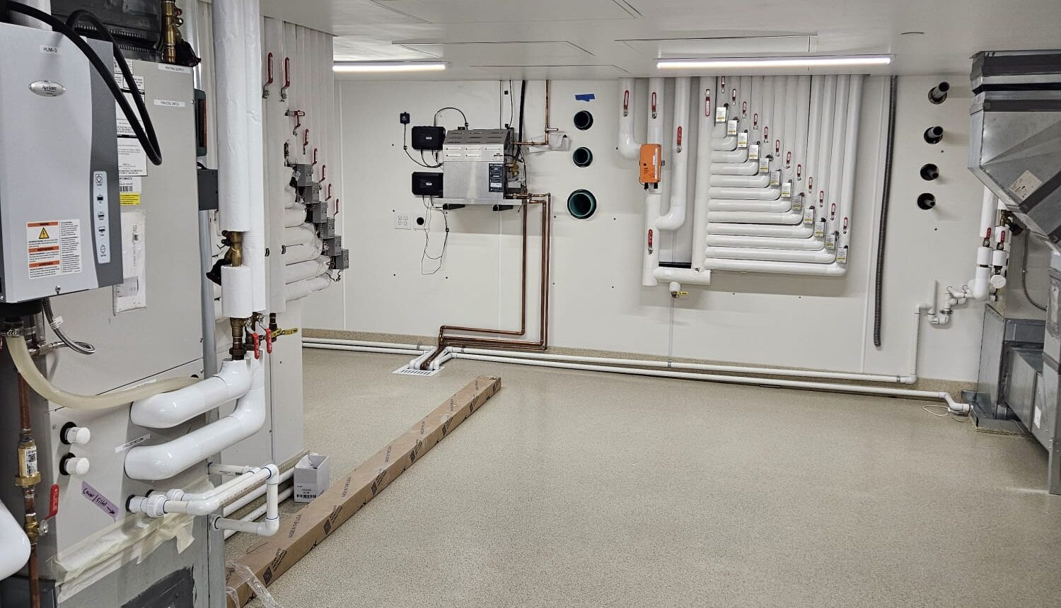 Manifolds for heating system